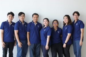 Group photo of Verita Neuro Thailand therapists team